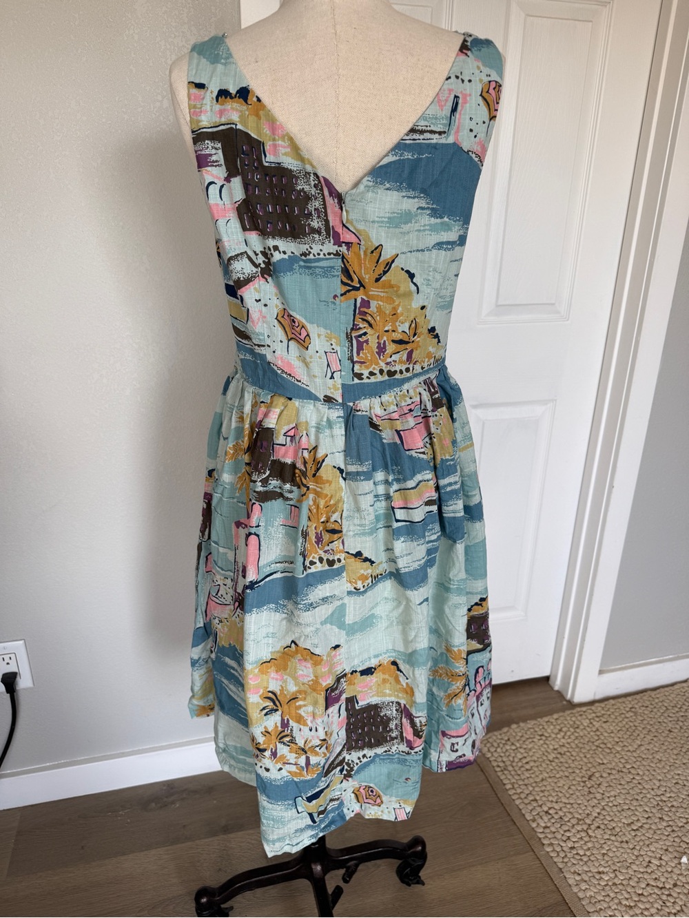 Boden Nancy Dress Riviera Print - Picture 4 of 7